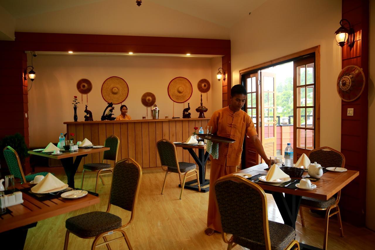 Essence Motel กาลอว์ ภายนอก รูปภาพ