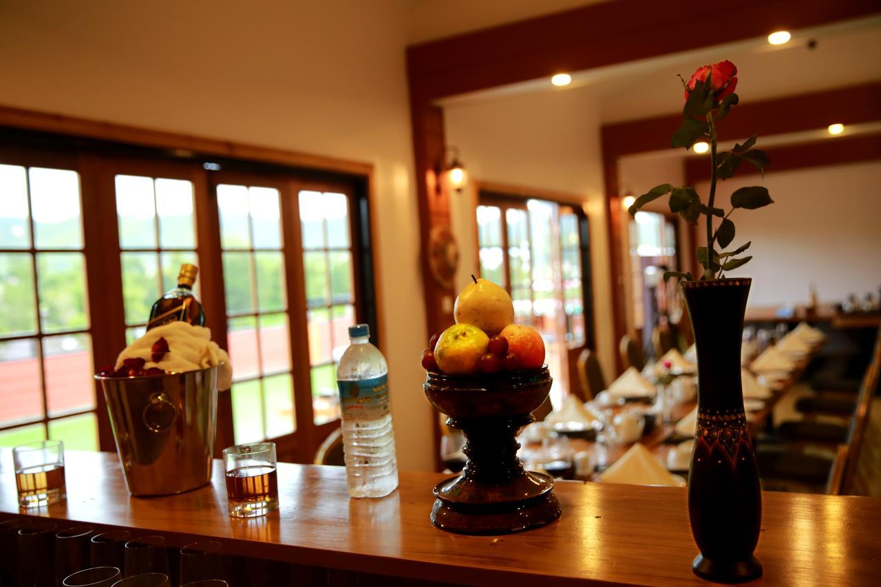 Essence Motel กาลอว์ ภายนอก รูปภาพ