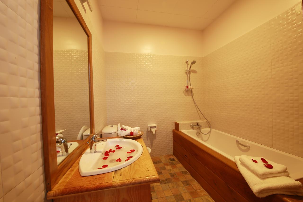 Essence Motel กาลอว์ ภายนอก รูปภาพ